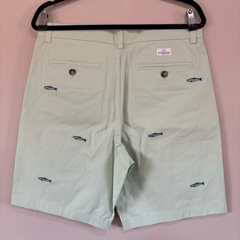 Vineyard Vines Men's 32 Breaker Shorts Pistacchio Green Embroidered Fish‎ Beach